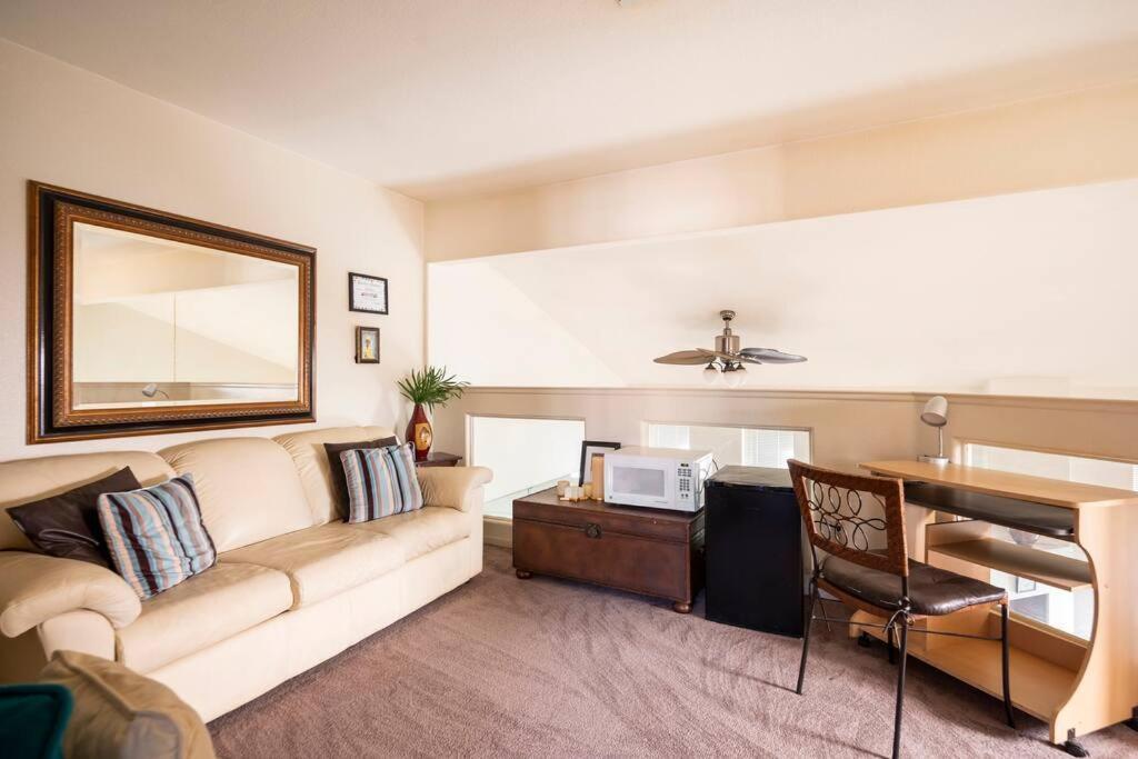 South Point Mgm 7 Mi. Lv Raiders, Adults Only Villa Las Vegas Exterior photo